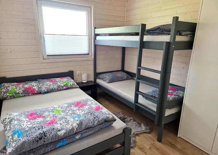 Fajne ウストロニエ・モルスキエ